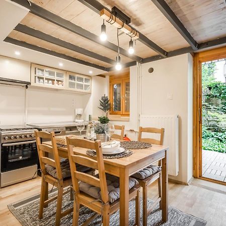 Wellness Wonderland: Garden, Sauna, Jacuzzi In Cbd Budapest Exteriör bild