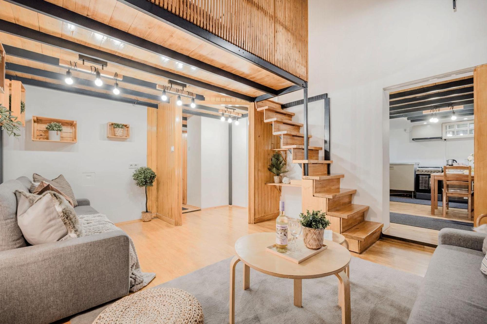 Wellness Wonderland: Garden, Sauna, Jacuzzi In Cbd Budapest Exteriör bild