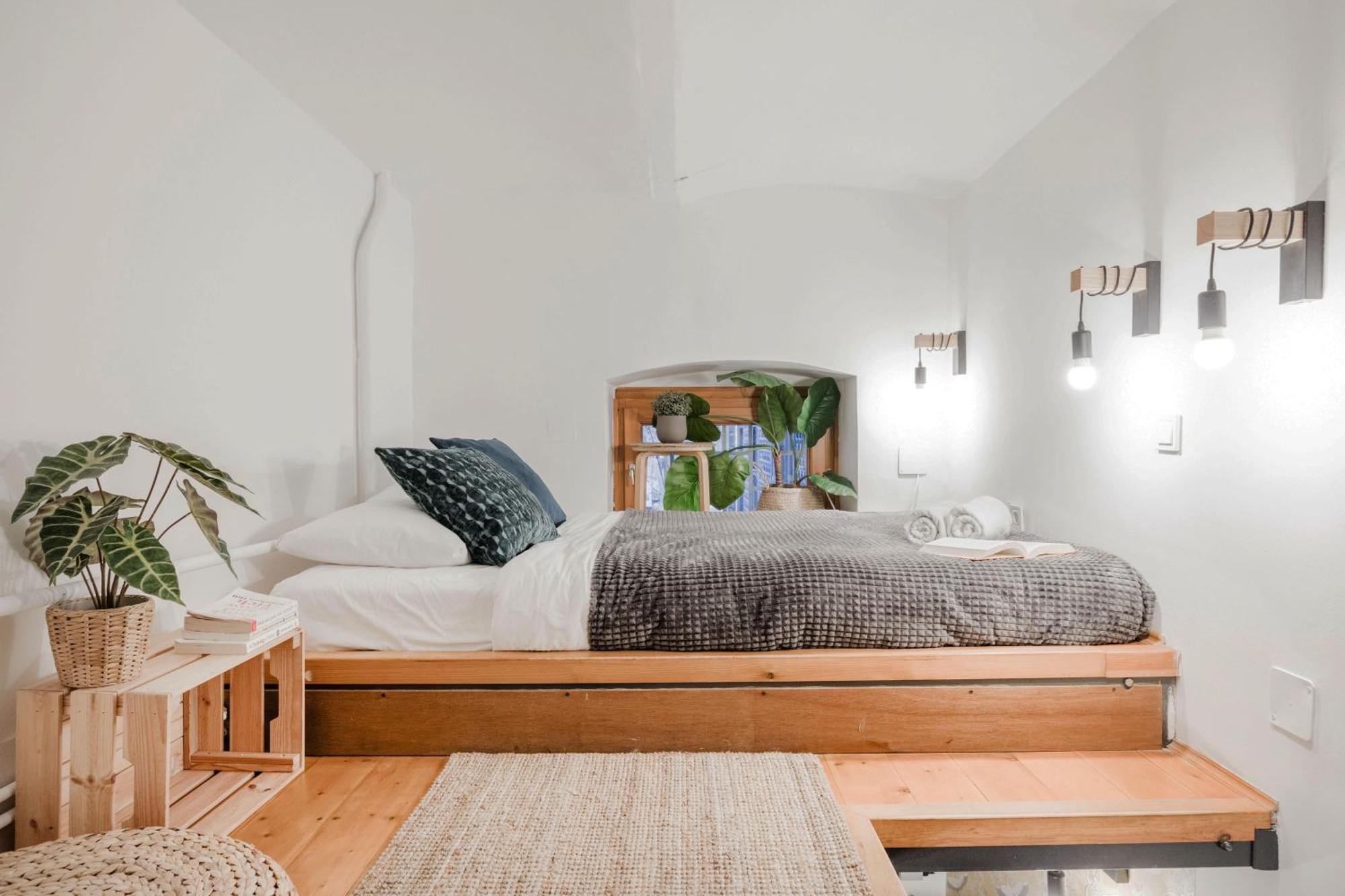 Wellness Wonderland: Garden, Sauna, Jacuzzi In Cbd Budapest Exteriör bild