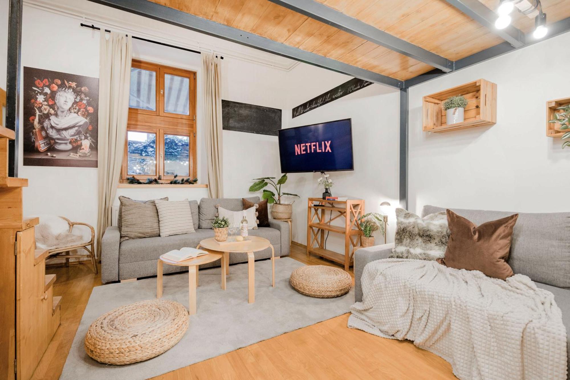 Wellness Wonderland: Garden, Sauna, Jacuzzi In Cbd Budapest Exteriör bild